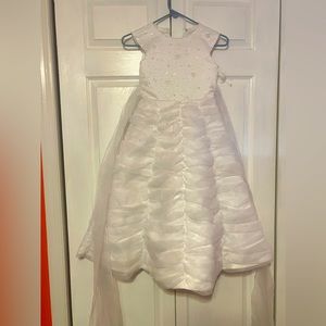 Gorgeous mini wedding gown